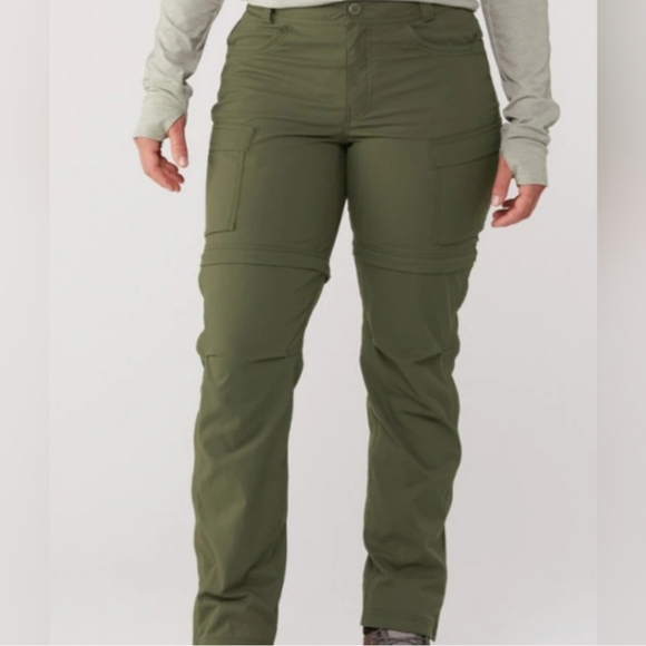 REI Sahara Convertible Olive Green Women's Cargo Pants Size 12P - Picture 1 of 15